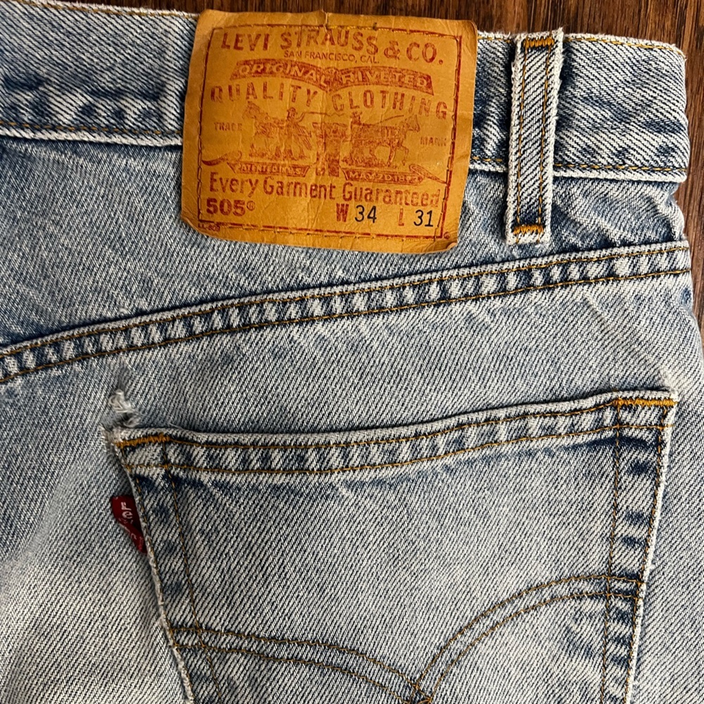 Vintage Men's distressed Blue Jeans 34x31 - Picture 8 of 13